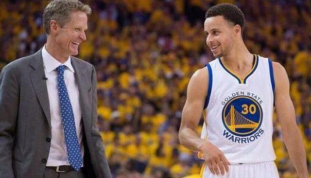 开云登录入口-科尔:不能让库里一直持球 需要让所有人参与进攻